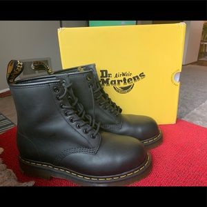 Dr. Martens men’s 1460 steel toe boot